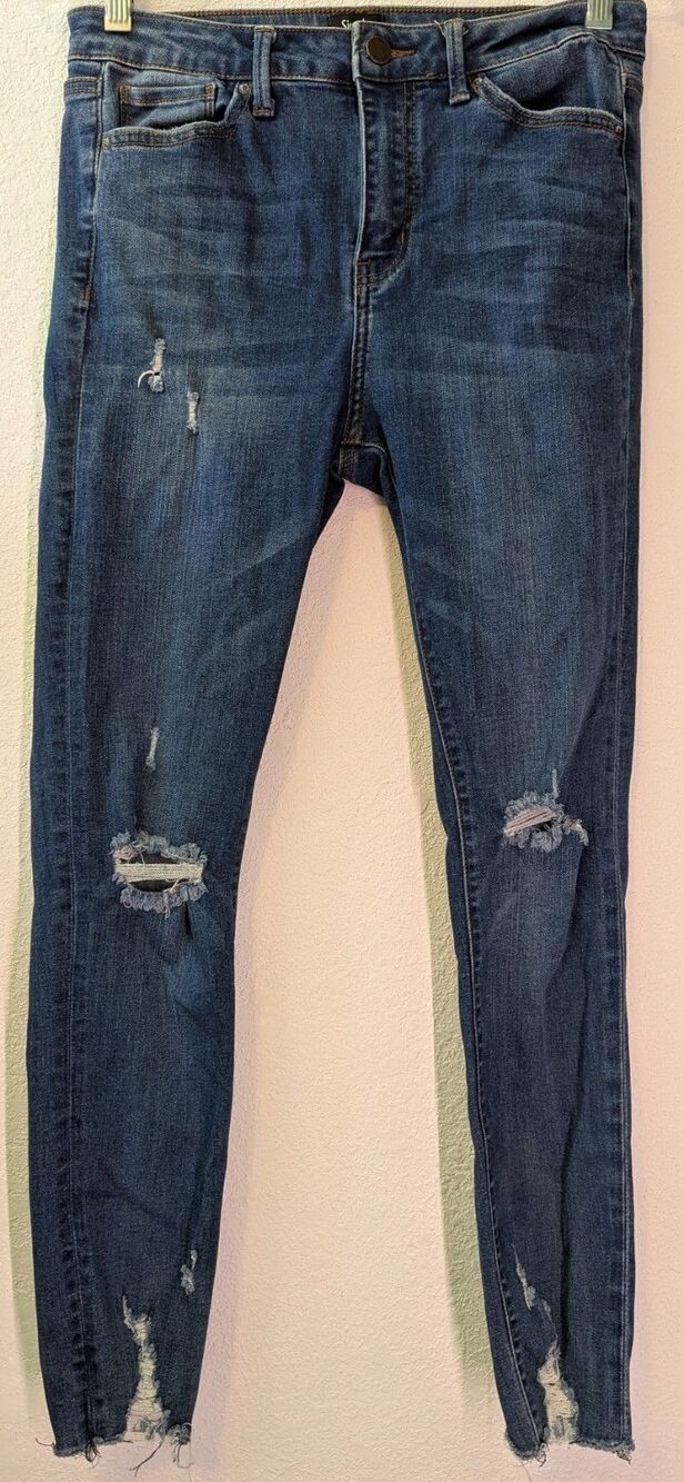 Simple Society Women's Size 5 (28x26) Blue Skinny Distressed Dark Jean (782)